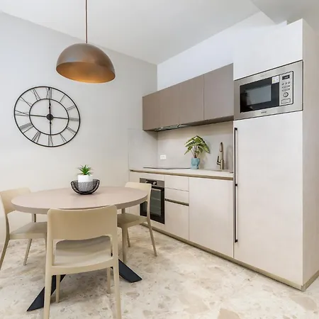 Nina Apartmán Fažana