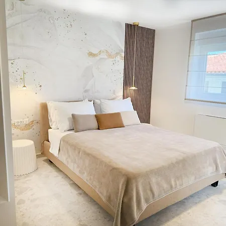 Nina Apartment