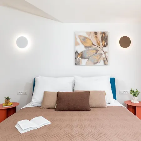 Nina Apartment